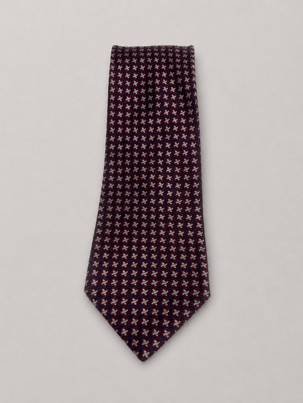 Tommy Hilfiger Men's Burgundy Houndstooth Silk Tie - Picture 1 of 4